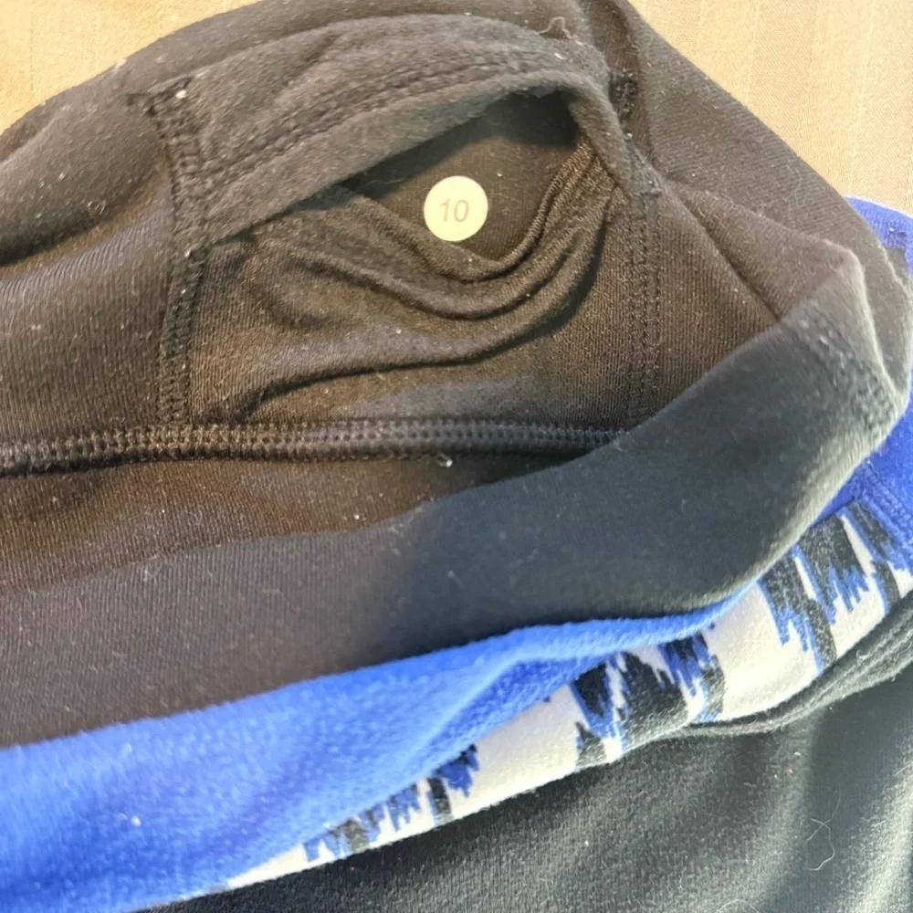 Lululemon Black Leggings with Blue Waistband